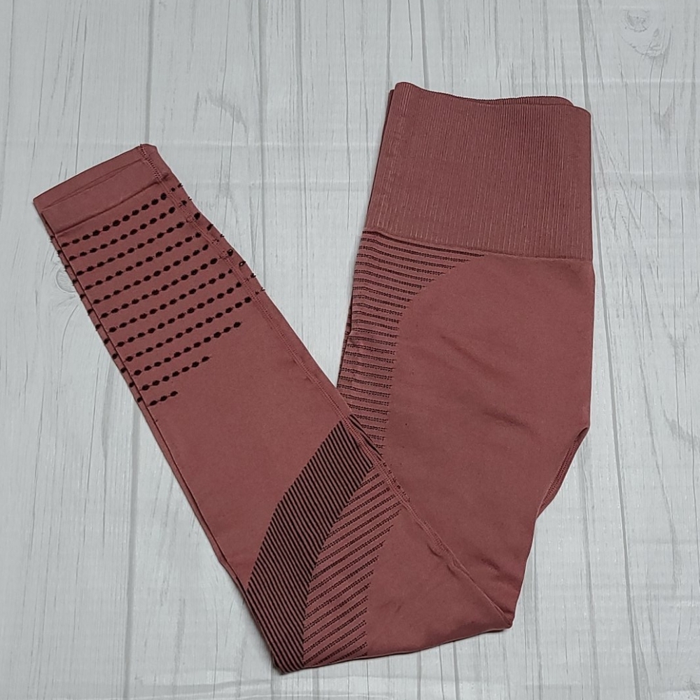 VALKYRIE Seamless leggings